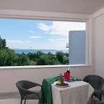 Luxury Near The Beach1