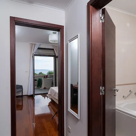 Luxury Near The Beach1